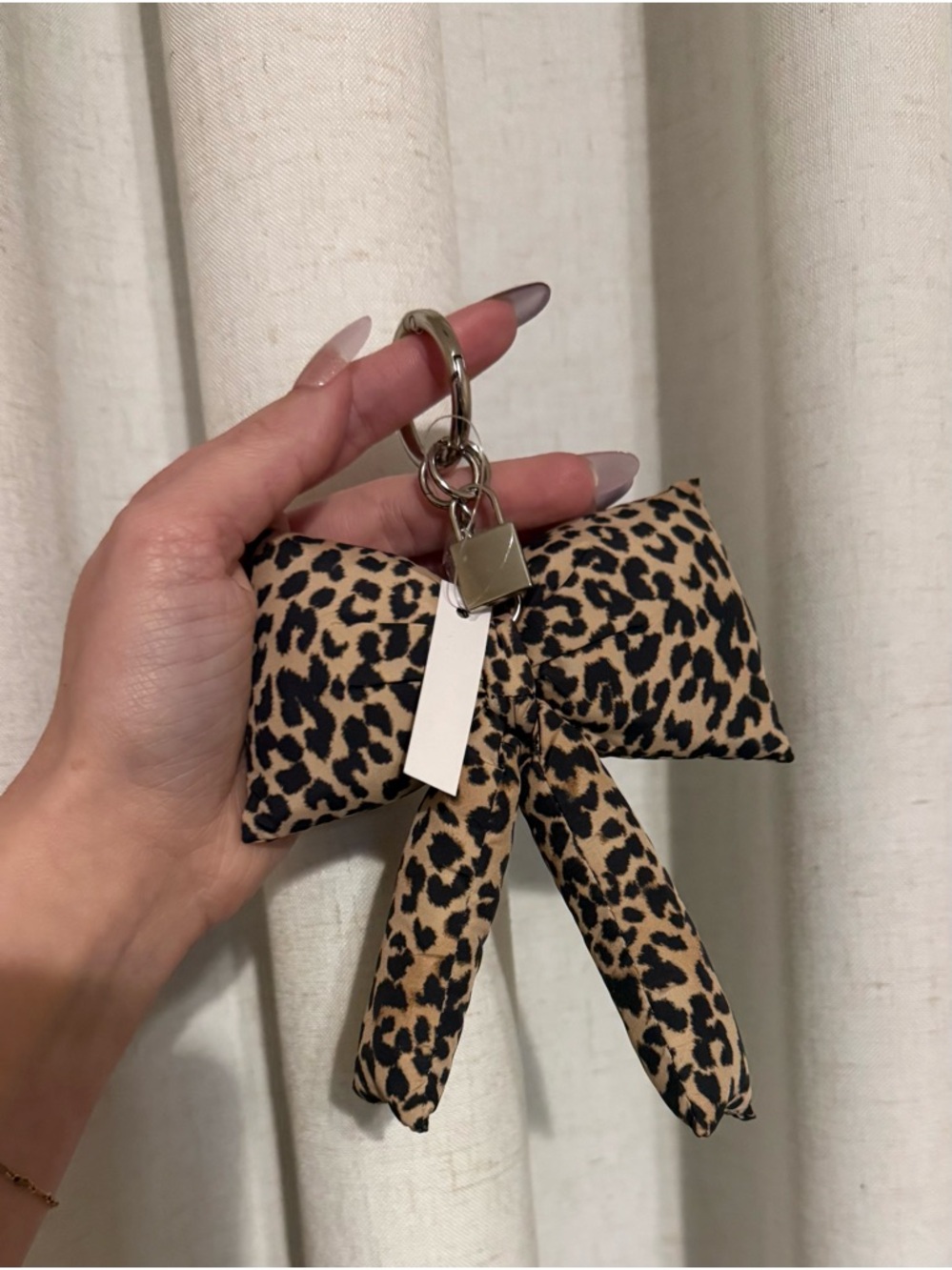 Leopard Bow Bag Charm Keychain - Picture 3 of 5